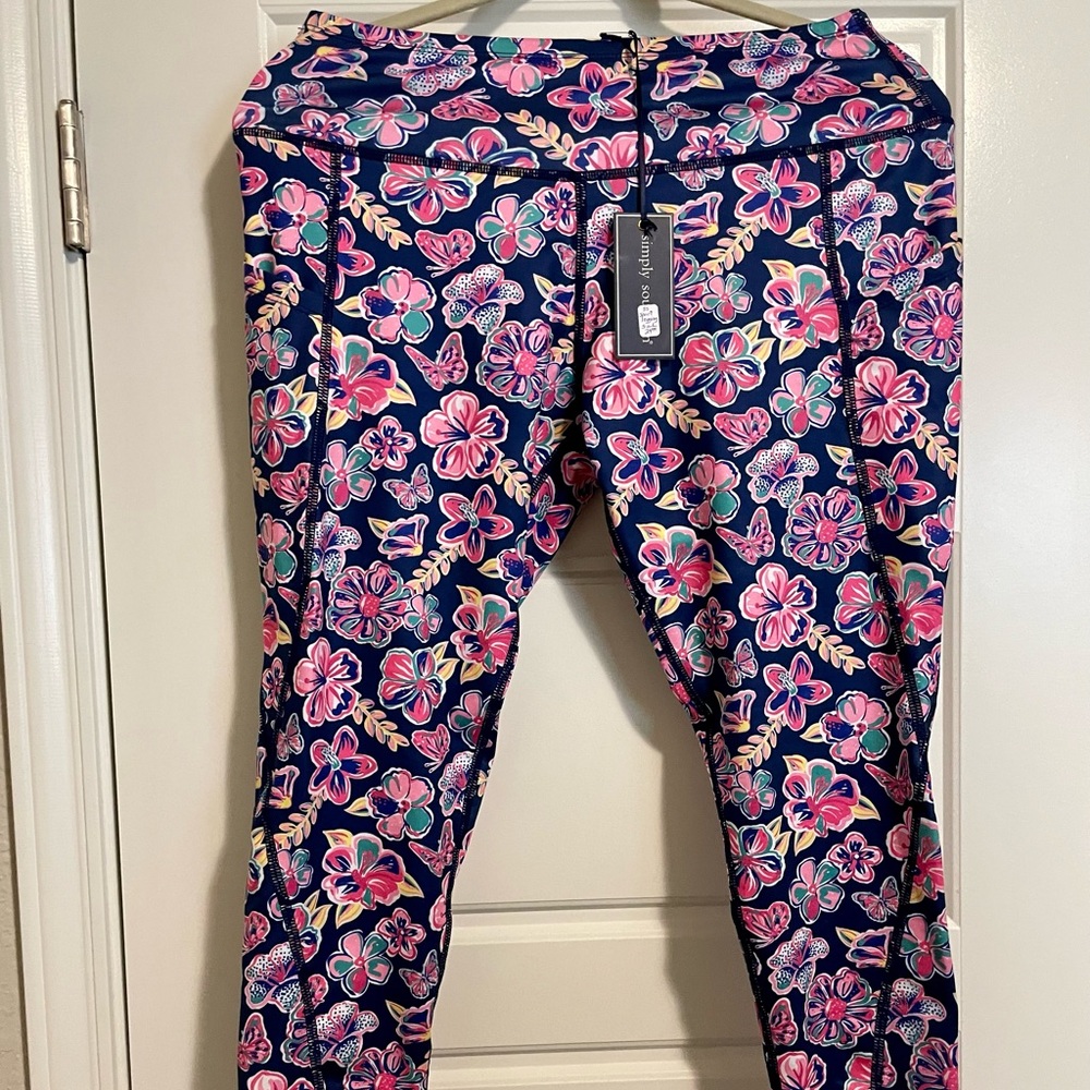 Simply southern leggings: floral.